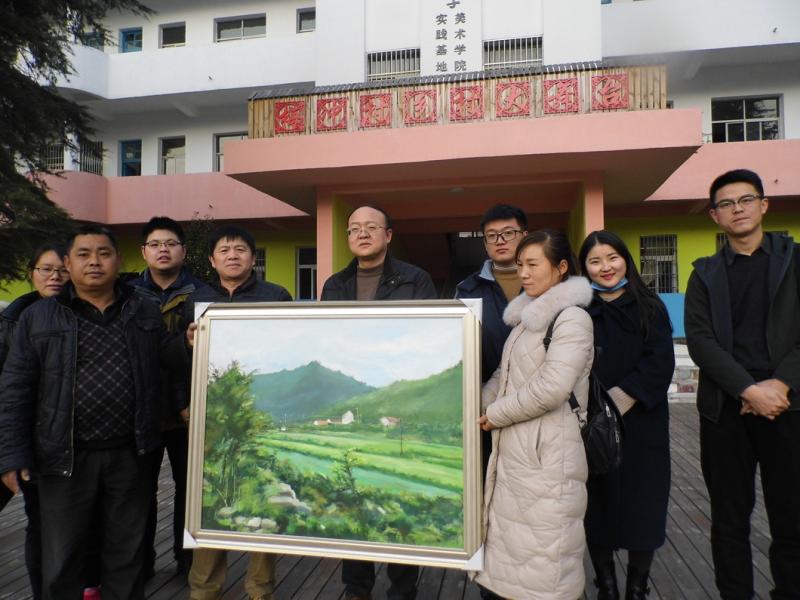 安徽繁昌县：“梅冲画家村”收获“艺术之果”