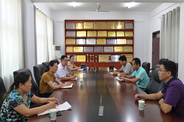 安徽省濉溪县委老干部局一行赴六安等地老年大学考察学习