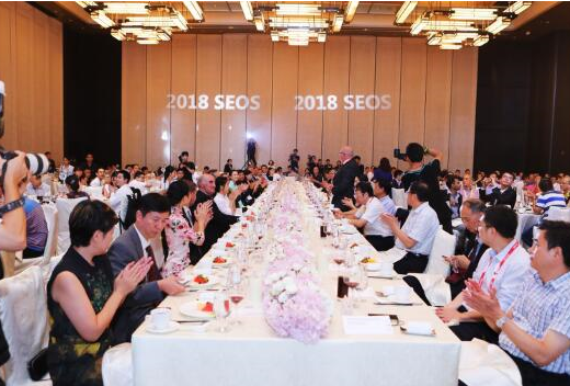 中欧大咖汇聚广州共话骨科疾病防治