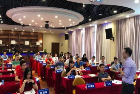 新时代呼唤青年创新人才——钟韶彬畅谈社会创新中的青年人才培养问题