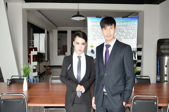 于敏丨从一个弱女子成长为一个女商人