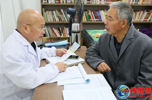 树敬老之风 促社会文明 科普走进文化礼堂