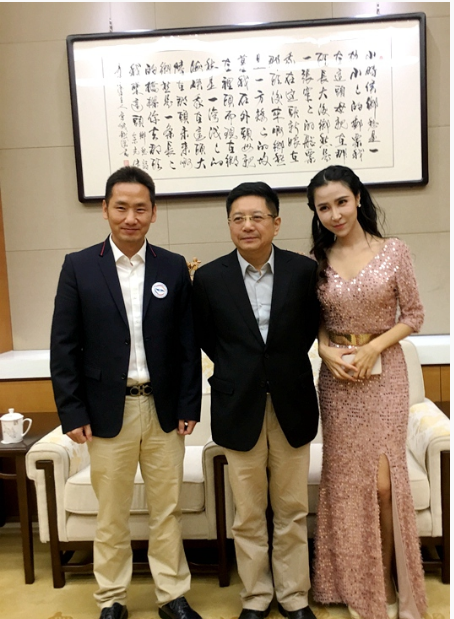 郑云亮相海峡两岸“大陆行”