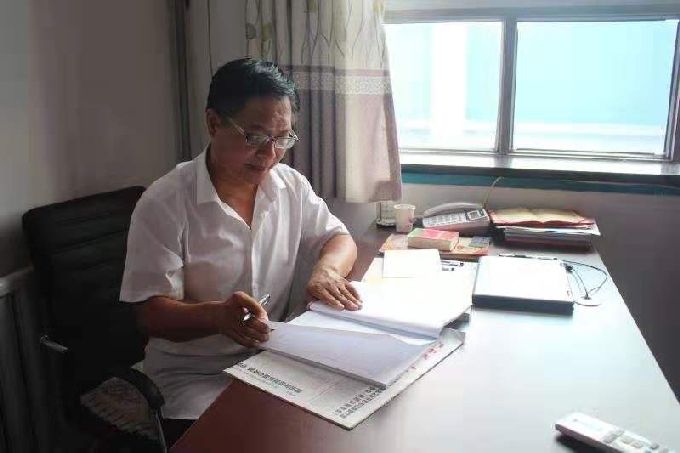 新乐政协党支部召开《不忘初心，牢记使命》会议