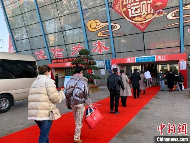“世界超市”义乌：商户开门迎客 外商加速回流