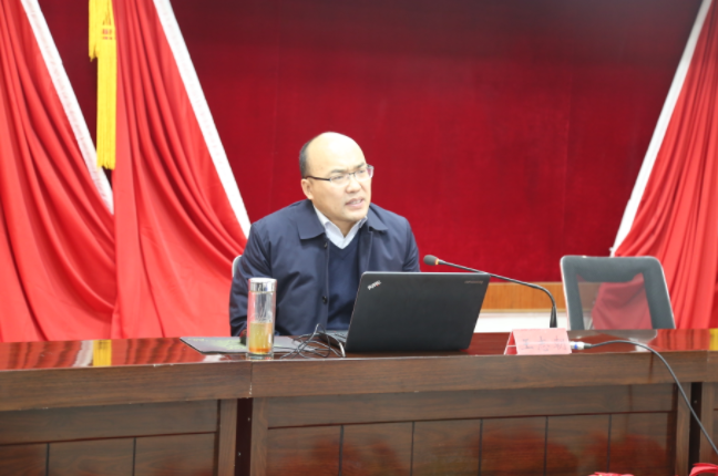 市党委宣讲团赴十一团开展十九届六中全会精神宣讲