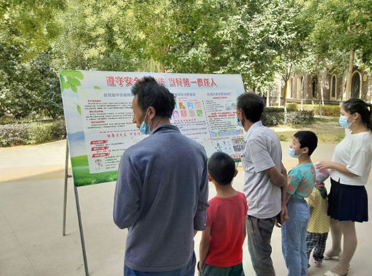 如意社区结合全民核酸开展防溺水宣传