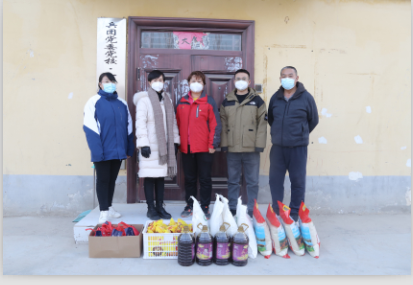 七团开展元旦慰问活动