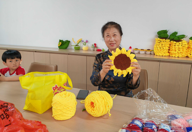 把社区打造成“百姓客厅”