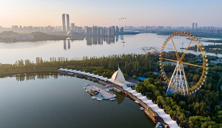 把城市治理做细、做实、做优